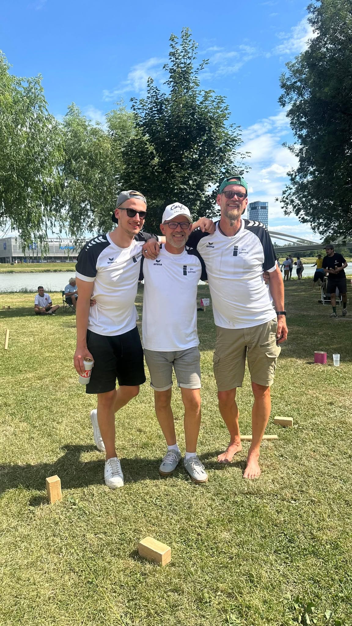 Stefan und Julian als Team Kubb Snipers 2 beim Turnier in Linz